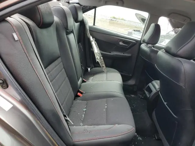 2017 TOYOTA CAMRY LE  
