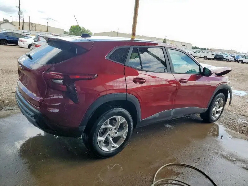 2025 CHEVROLET TRAX LS  