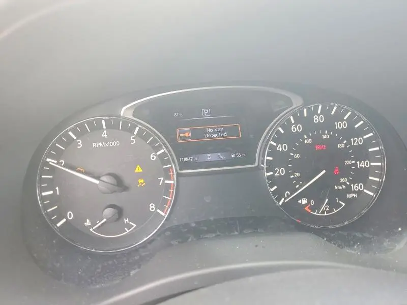 2019 NISSAN PATHFINDER SV  