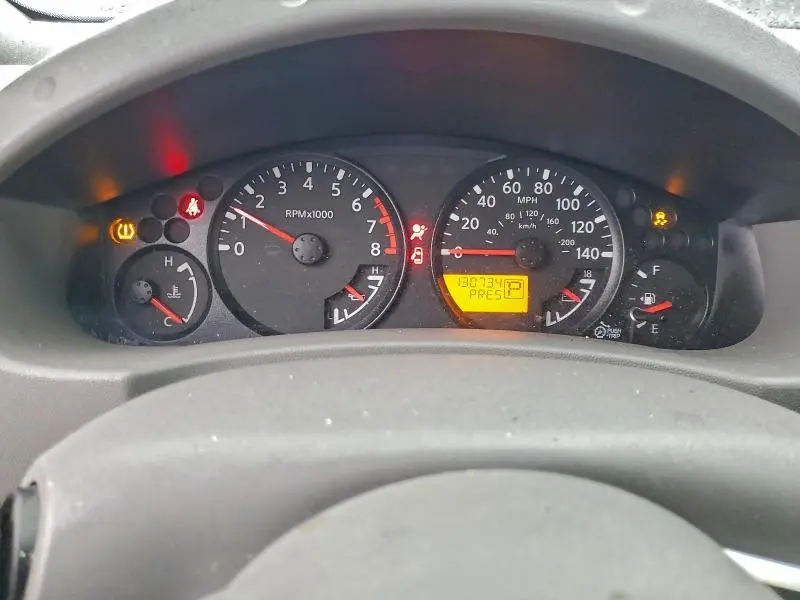 2013 NISSAN FRONTIER S  