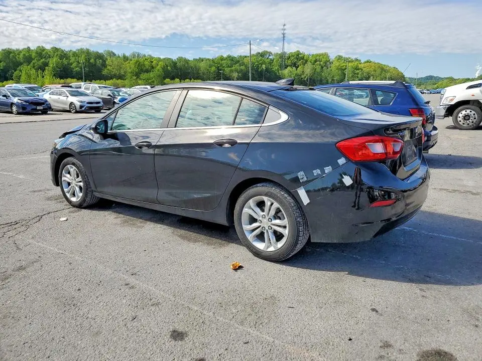 2019 CHEVROLET CRUZE LT  