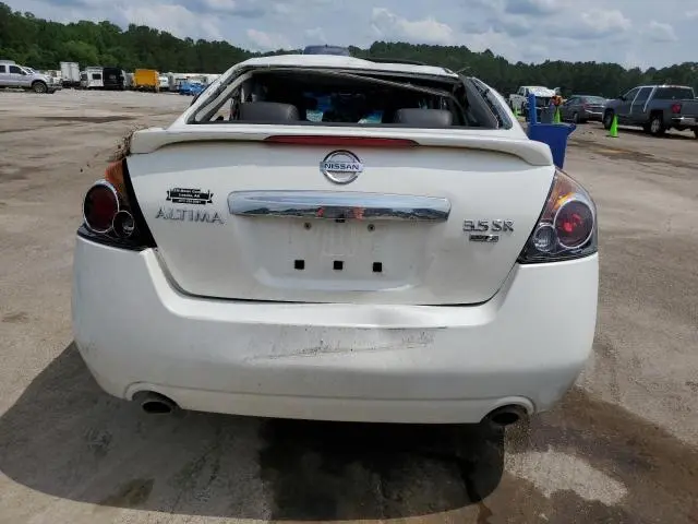 2010 NISSAN ALTIMA SR  