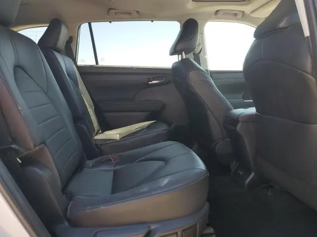 2023 TOYOTA HIGHLANDER L  
