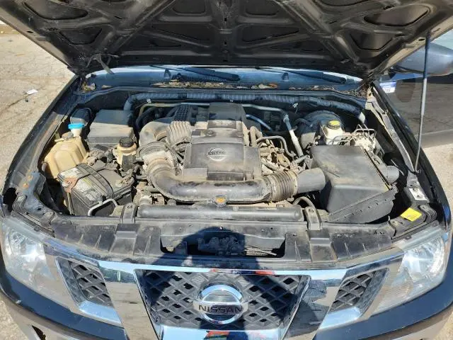 2011 NISSAN FRONTIER S  