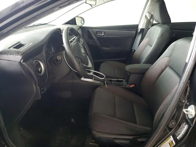 2019 TOYOTA COROLLA LE  