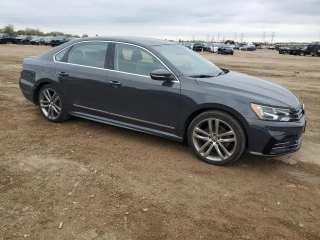 2016 VOLKSWAGEN PASSAT S  