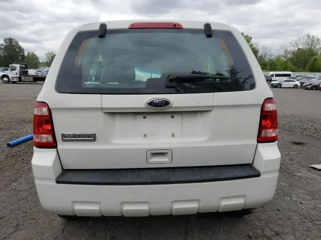 2010 FORD ESCAPE XLS  