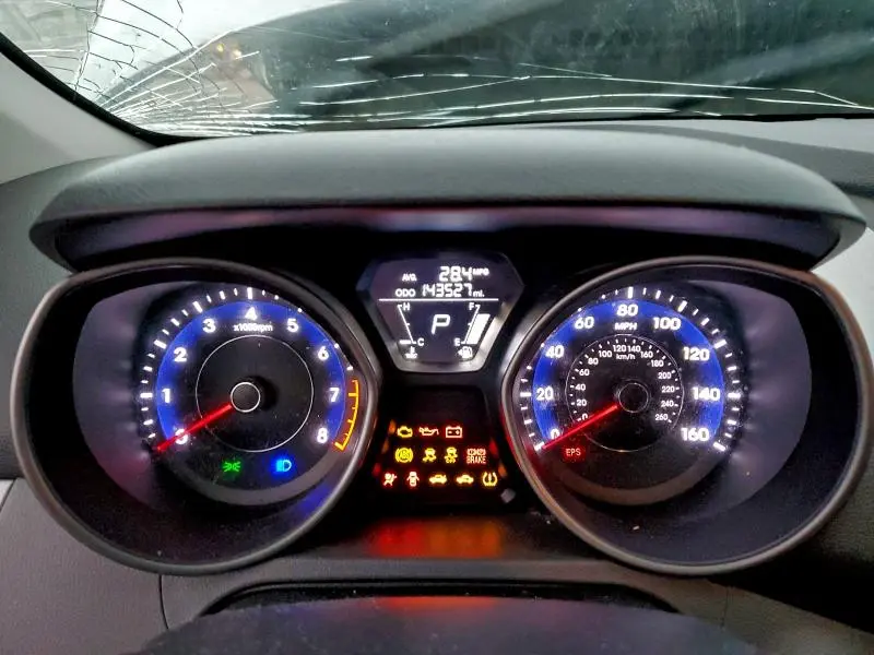 2013 HYUNDAI ELANTRA GLS  