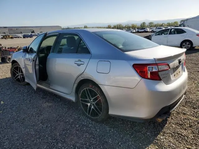 2014 TOYOTA CAMRY L  