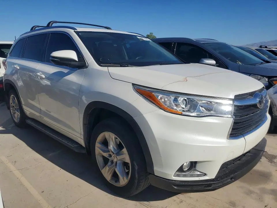 2015 TOYOTA HIGHLANDER LIMITED PLATINUM  