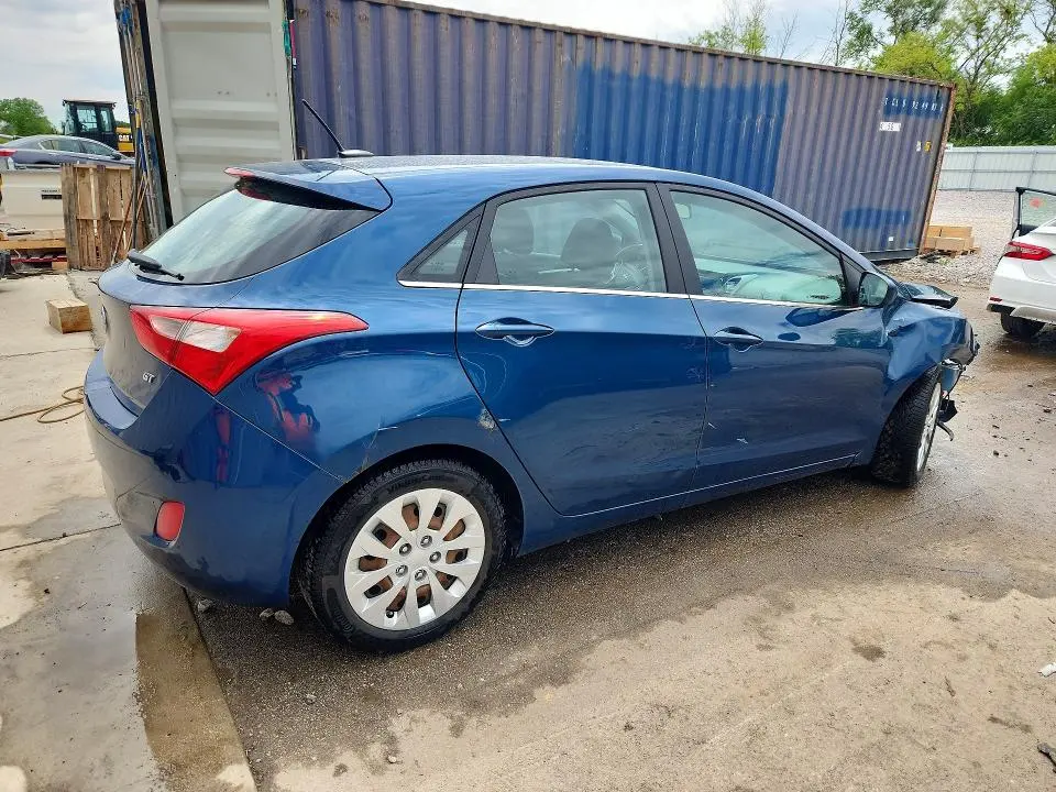 2016 HYUNDAI ELANTRA GT BASE  