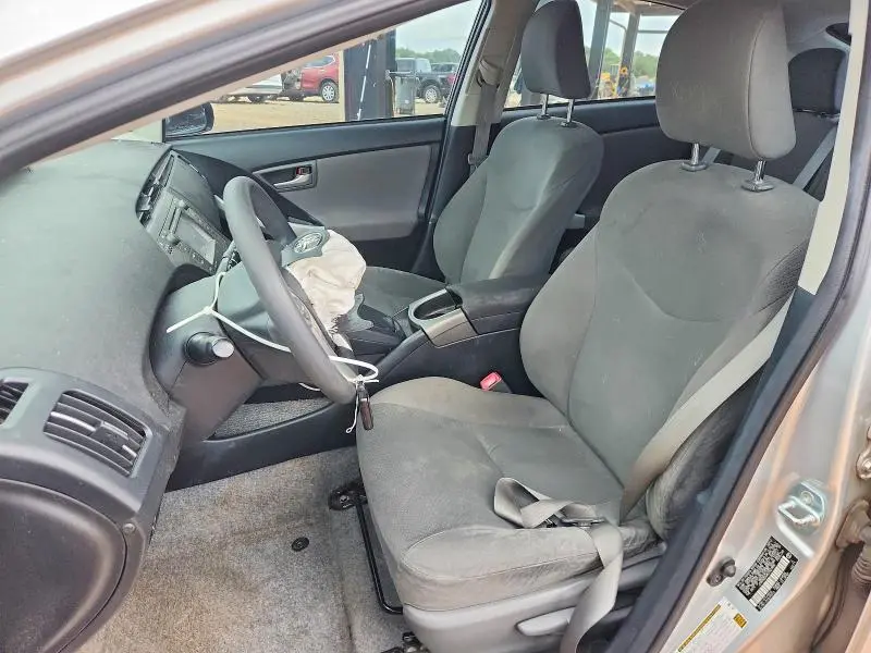 2012 TOYOTA PRIUS THREE  