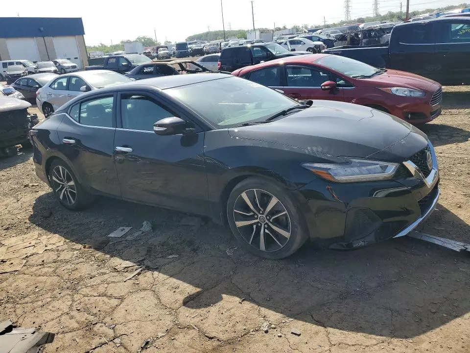2021 NISSAN MAXIMA SV  