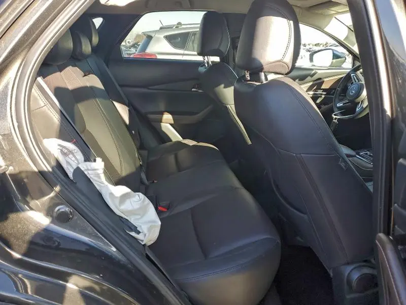 2023 MAZDA CX-30 PREMIUM  