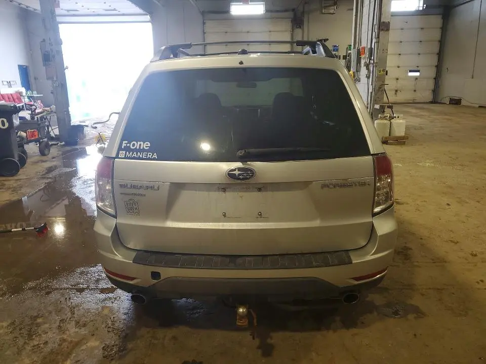 2011 SUBARU FORESTER 2.5X PREMIUM  