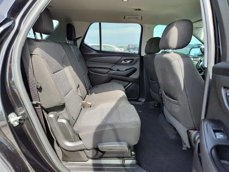 2018 CHEVROLET TRAVERSE LS  