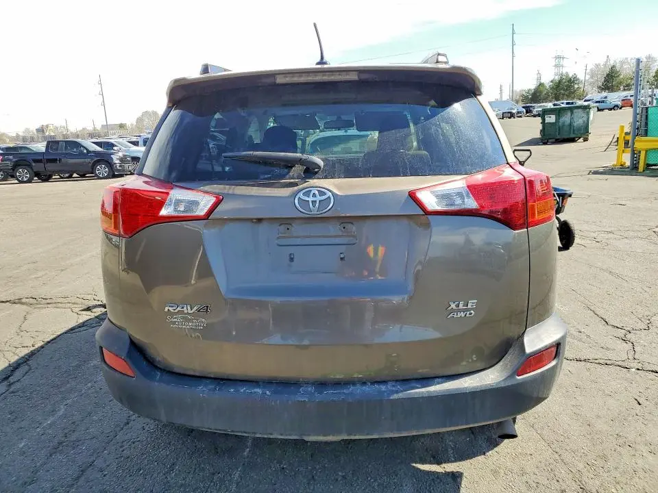 2013 TOYOTA RAV4 XLE  