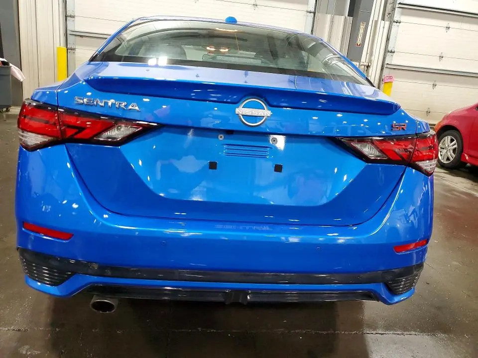 2024 NISSAN SENTRA SR  