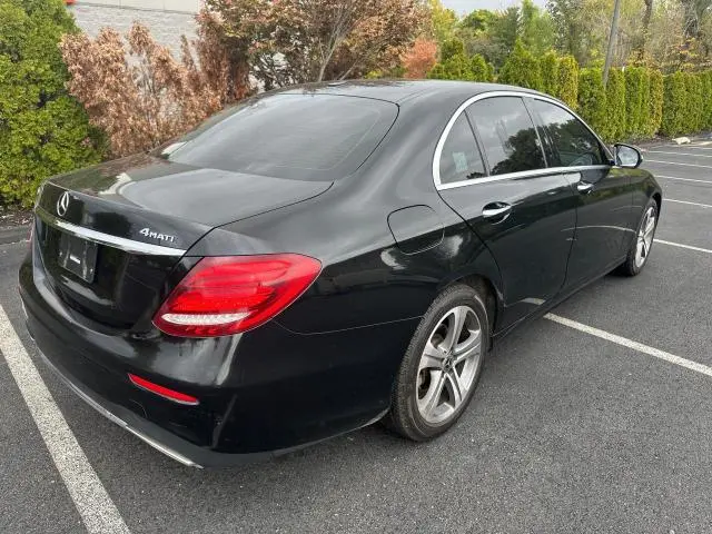 2019 MERCEDES-BENZ E 300 4MATIC  