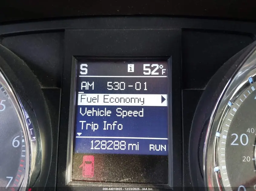 2013 CHRYSLER TOWN & COUNTRY LIMITED