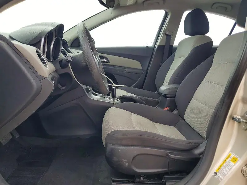 2013 CHEVROLET CRUZE LS  
