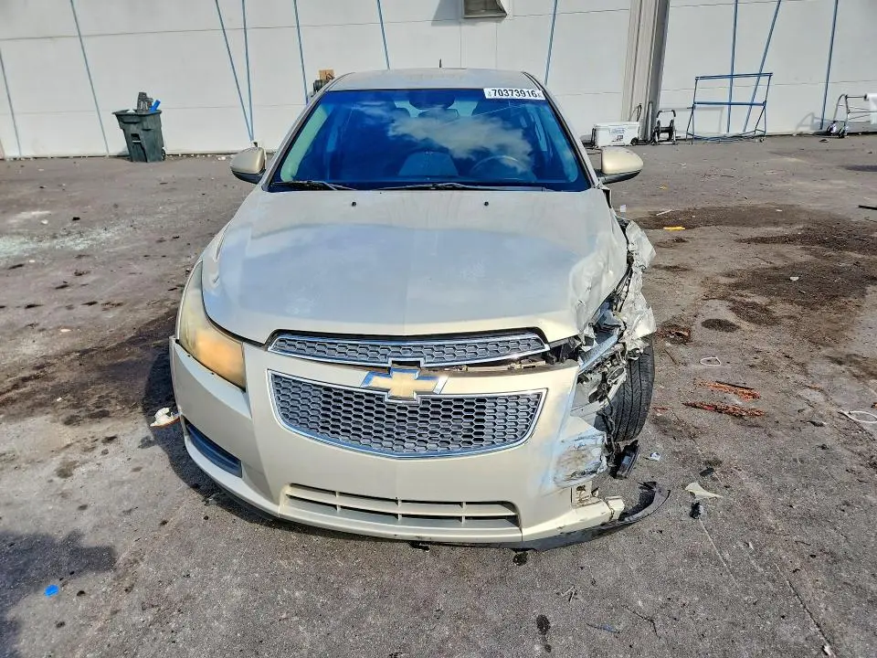 2011 CHEVROLET CRUZE LT  