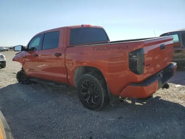 2015 TOYOTA TUNDRA CREWMAX SR5  