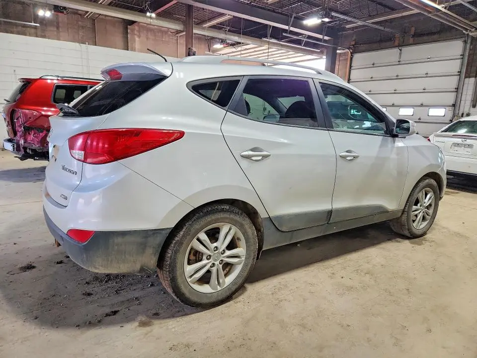 2013 HYUNDAI TUCSON GLS  