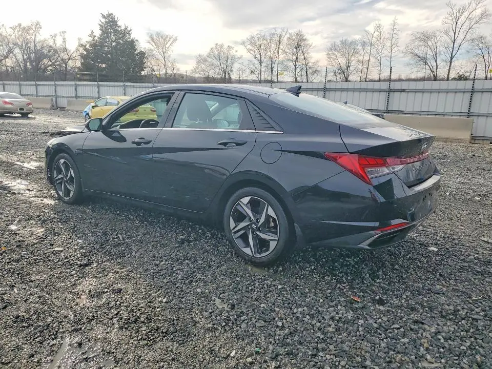 2021 HYUNDAI ELANTRA SEL  