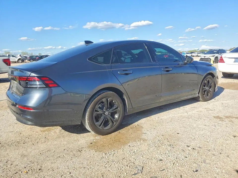 2025 HONDA ACCORD SE  