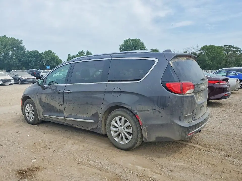 2018 CHRYSLER PACIFICA TOURING L PLUS  