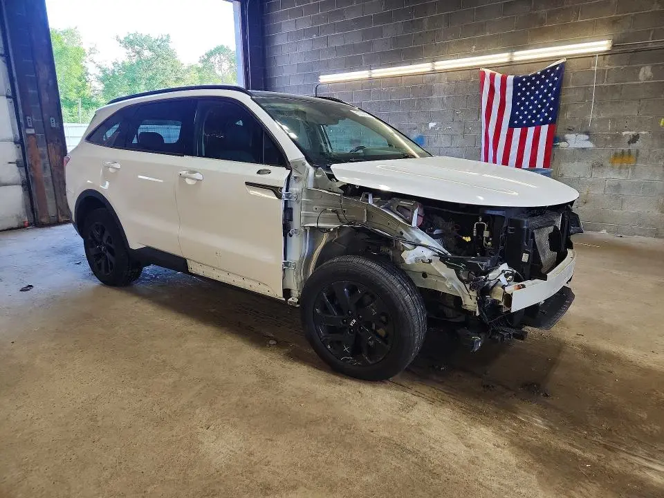 2021 KIA SORENTO S  