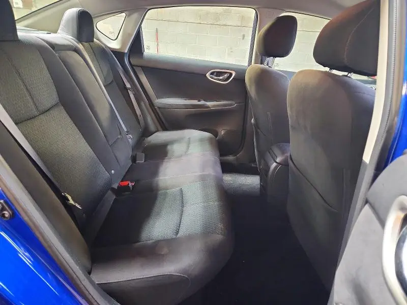 2015 NISSAN SENTRA SR  
