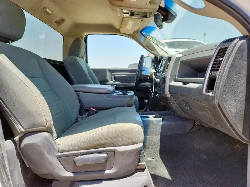 2015 RAM 2500 ST  