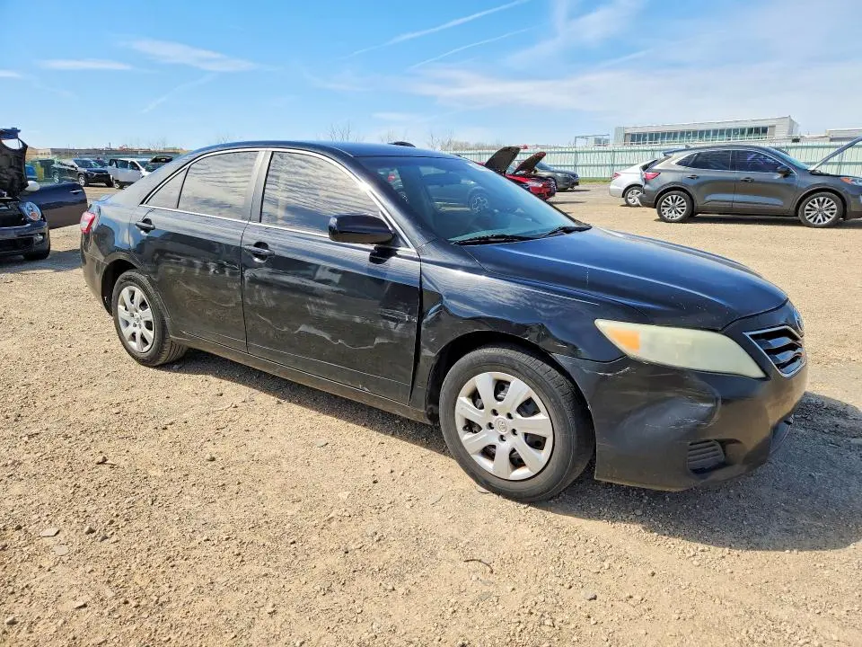 2010 TOYOTA CAMRY LE  