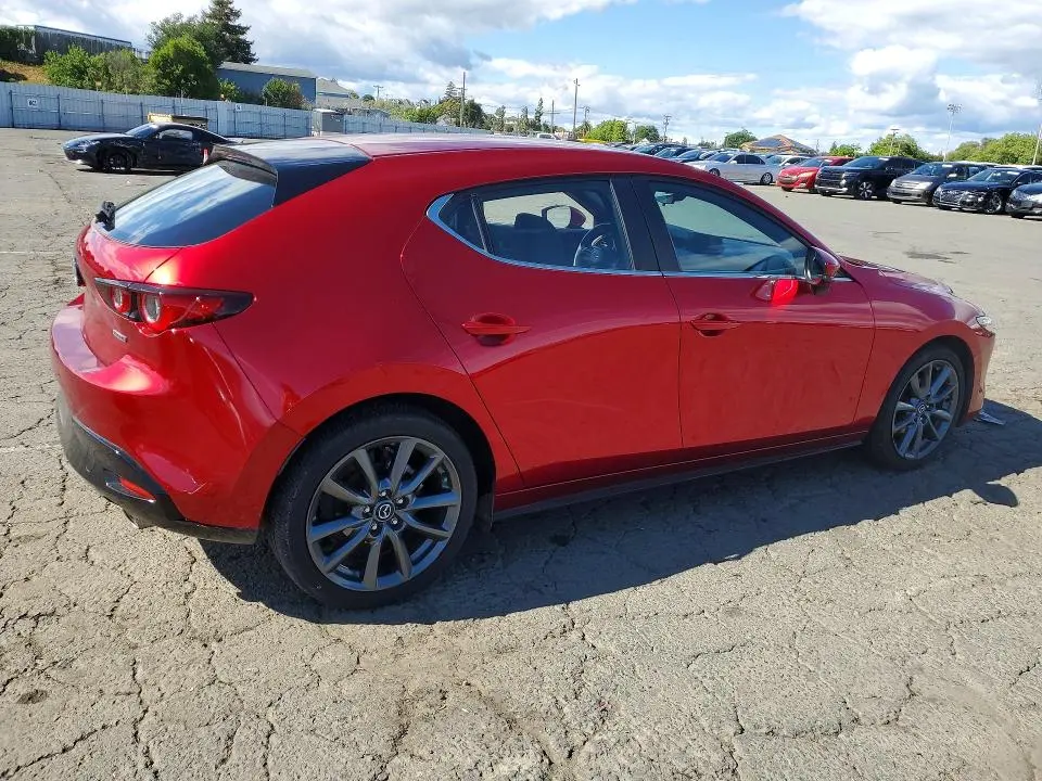 2022 MAZDA 3 SELECT  