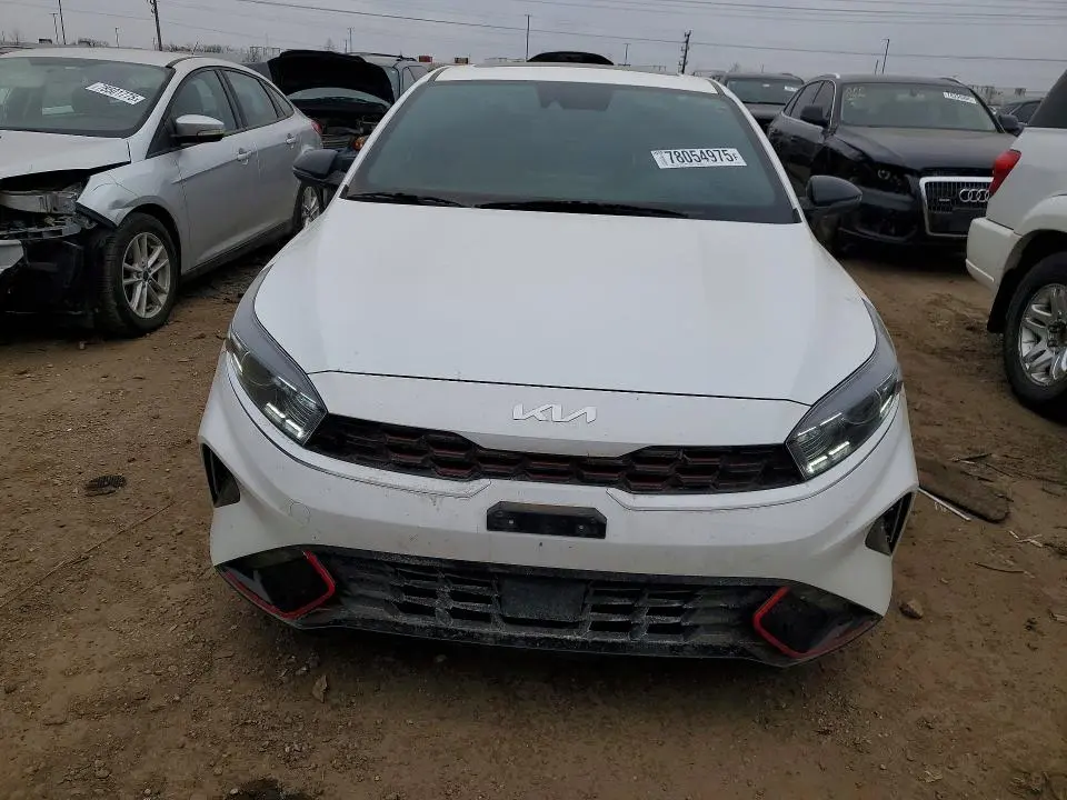 2023 KIA FORTE GT-LINE  