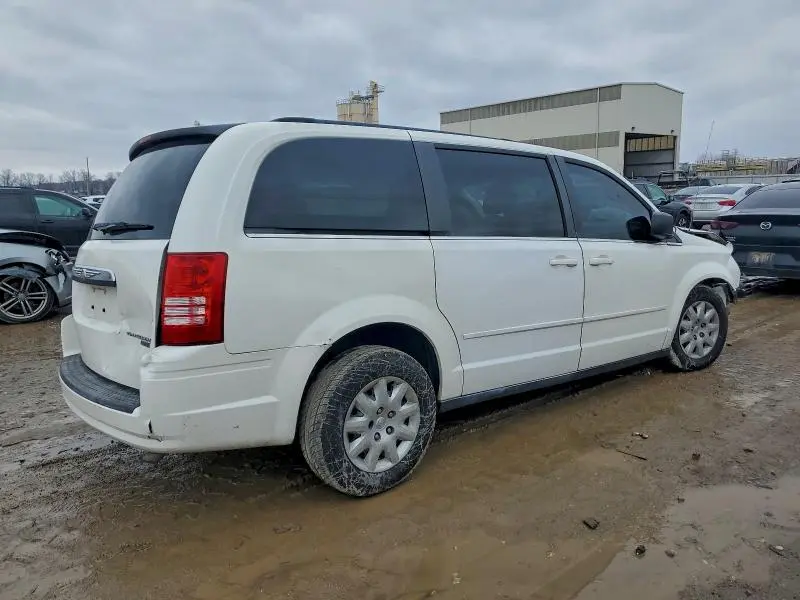 2010 CHRYSLER TOWN & COUNTRY LX  