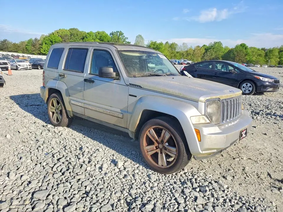 2012 JEEP LIBERTY JET  