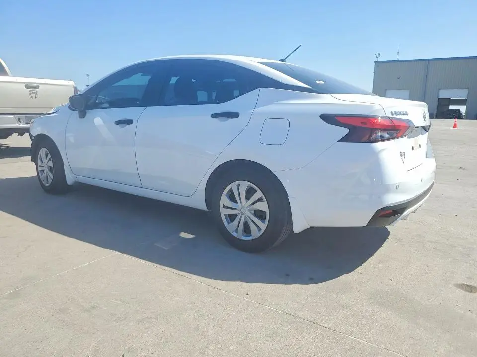 2024 NISSAN VERSA S  