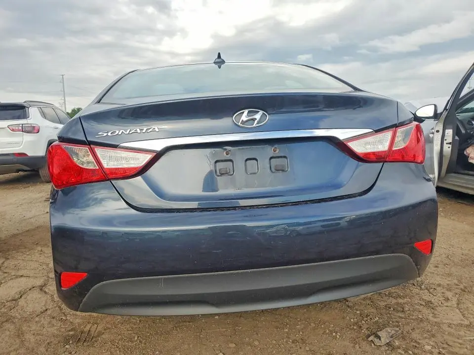 2014 HYUNDAI SONATA GLS  