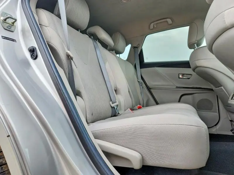 2013 TOYOTA VENZA LE  