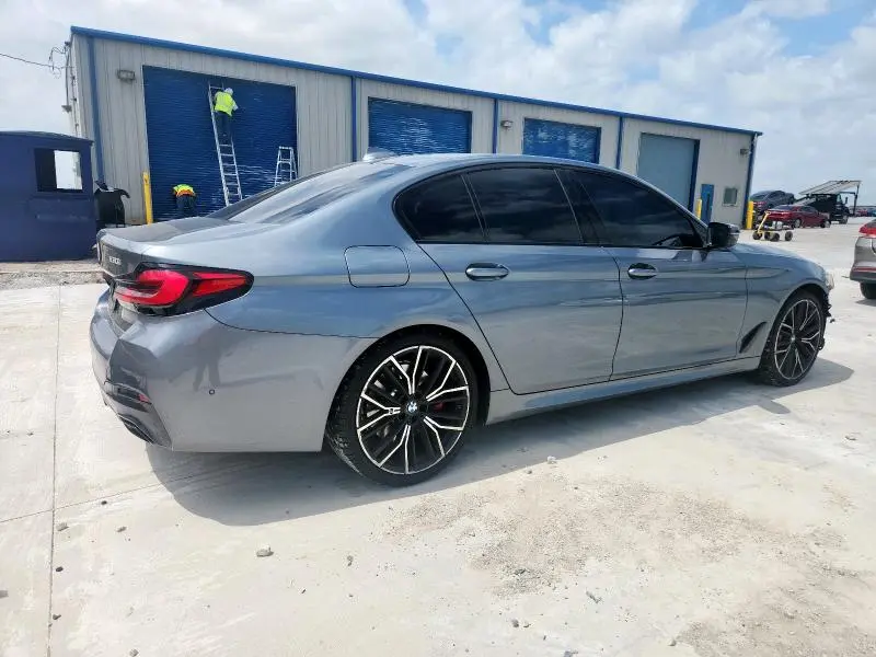 2022 BMW 530 I  