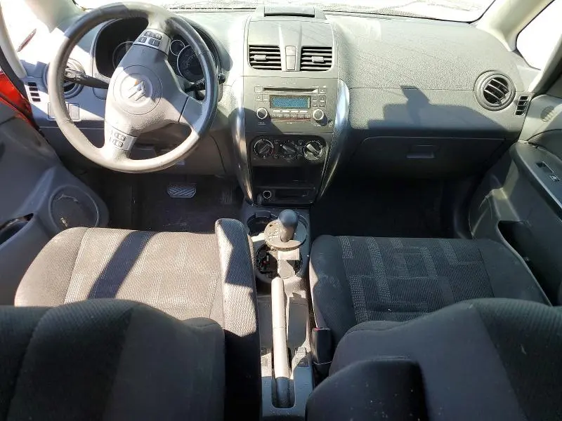 2011 SUZUKI SX4   