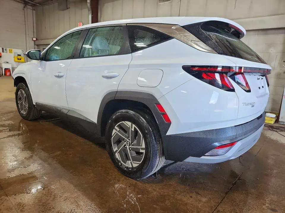 2026 HYUNDAI TUCSON BLUE SE  
