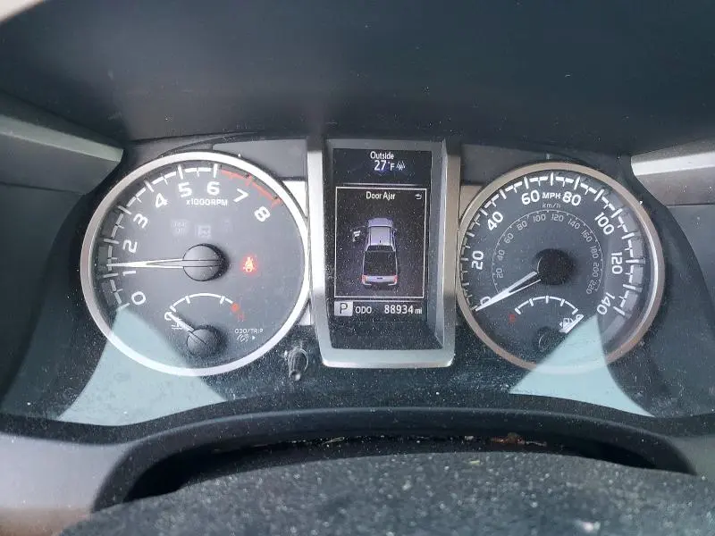 2016 TOYOTA TACOMA SR5 V6  