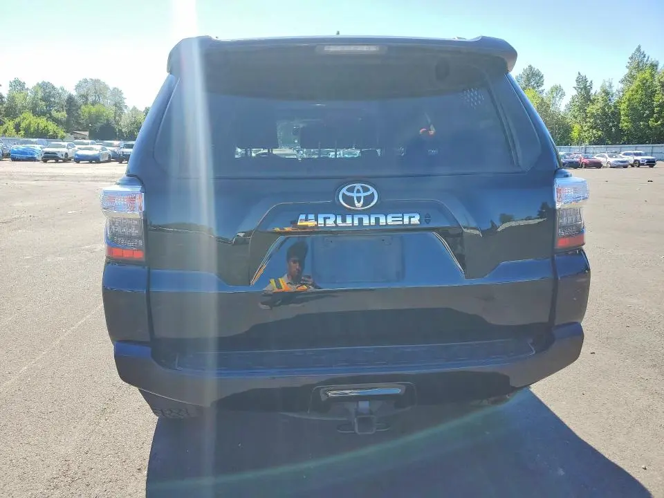 2020 TOYOTA 4RUNNER SR5 PREMIUM  