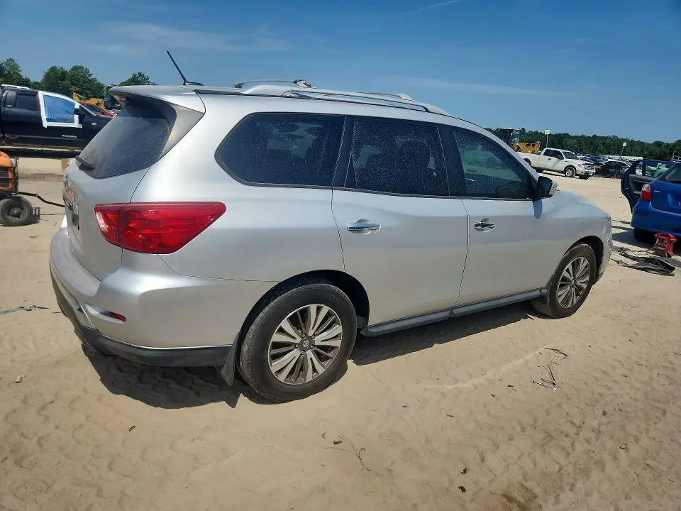 2017 NISSAN PATHFINDER S  