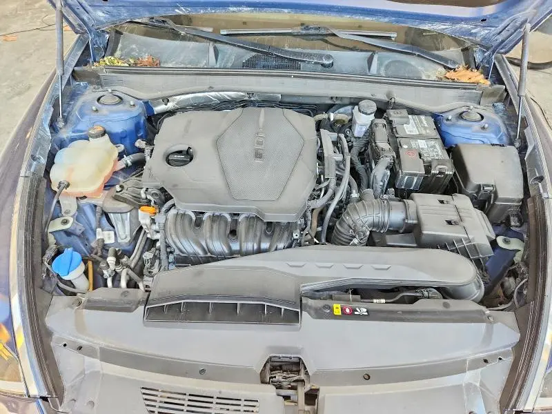 2021 HYUNDAI SONATA SE  