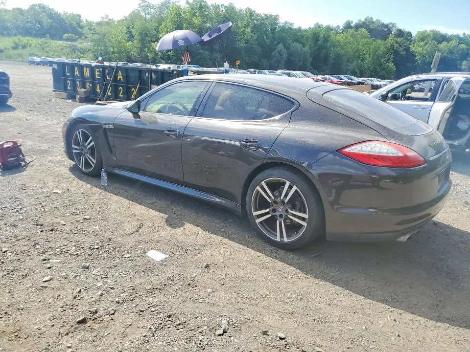 2012 PORSCHE PANAMERA 2  